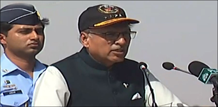 پاک فضائیہ کے اہل کاروں کی مہارت سے متاثر ہوا ہوں: صدر عارف علوی