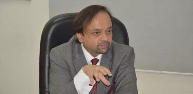 تاخیر نوازشریف کی صحت اور زندگی کے لیے نقصان دہ ہوسکتی ہے، ڈاکٹرعدنان