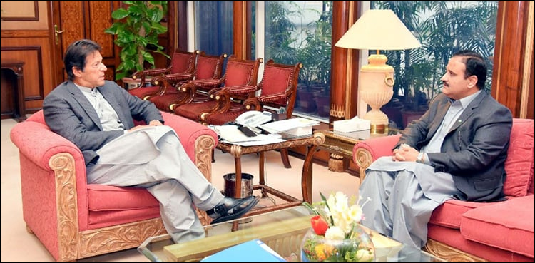 وزیر اعظم عمران خان سے وزیر اعلیٰ پنجاب کی ملاقات