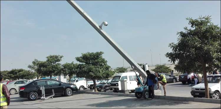 اسلام آباد ایئرپورٹ پر مسافر بڑے حادثے سے بال بال بچ گئے