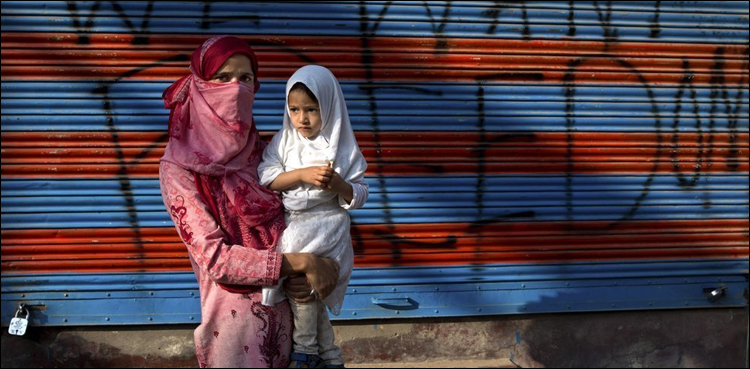 ‘بھارتی فوج کشمیری خواتین کی عصمت دری کوجنگی حربے کے طورپراستعمال کررہی ہے’