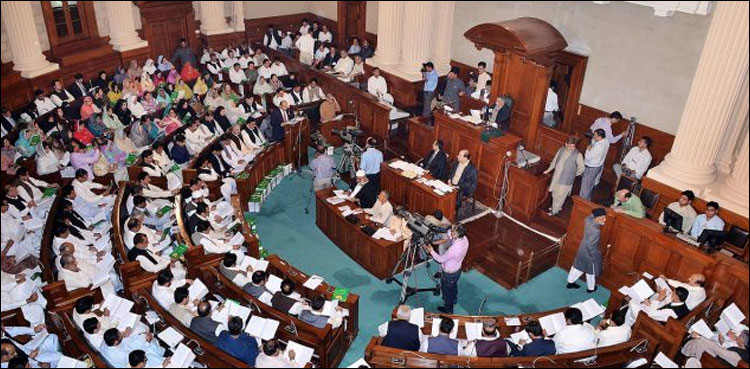 پنجاب اسمبلی : نو بل کثرت رائے سے منظور، اپوزیشن کا ہائیکورٹ میں چیلنج کرنے اعلان