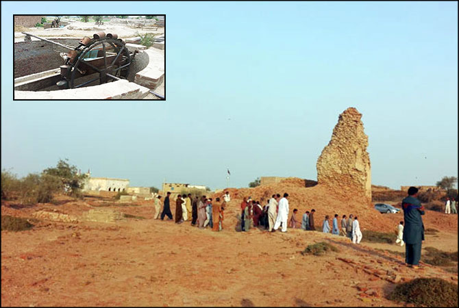 طالب اور موہنی نے کنوئیں میں کود کر جان دے دی!