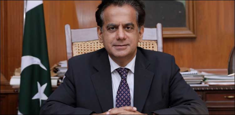 دودھ کی قیمتوں پر عمل درآمد 6 ماہ سے ہو رہا ہے: کمشنر کراچی کا دعویٰ