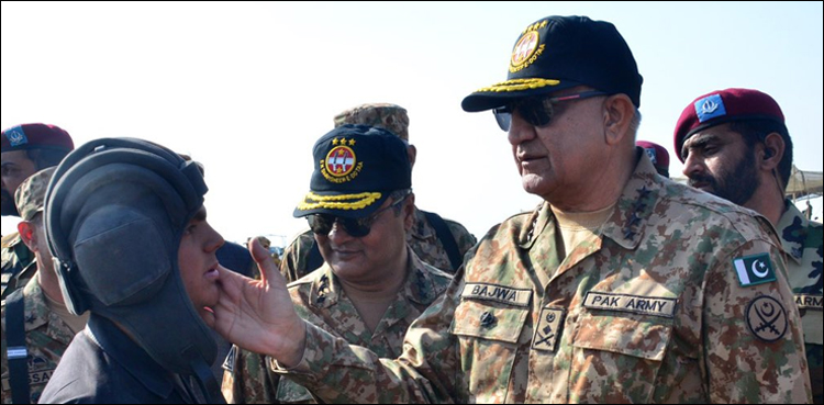 پاک افواج تمام چیلنجز سے نبرد آزما ہونے کیلئے ہمہ وقت تیار ہے، آرمی چیف جنرل باجوہ