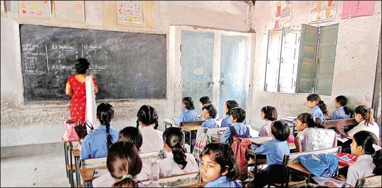 15ہزار سے زائد اساتذہ کی ترقی کی راہ ہموار ، سندھ حکومت نے بڑی شرط ختم کردی