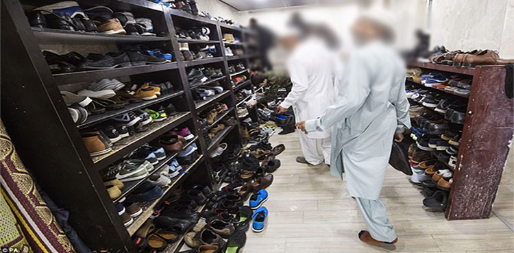 لاہور میں مسجد سے ایک لاکھ روپے  کے جوتے چوری