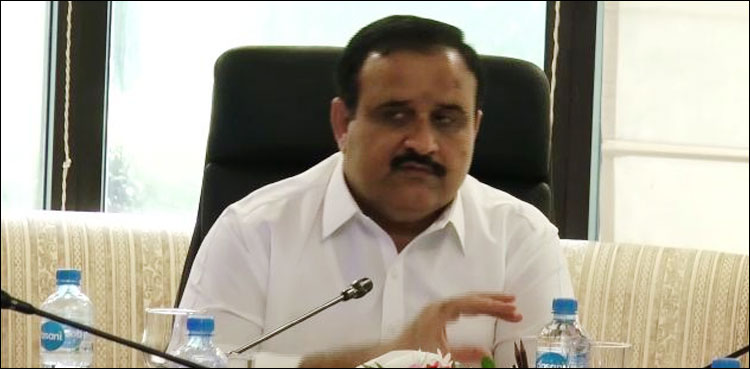 وزیر اعلیٰ پنجاب کا بغیر پروٹوکول شہر کے مختلف علاقوں کا دورہ
