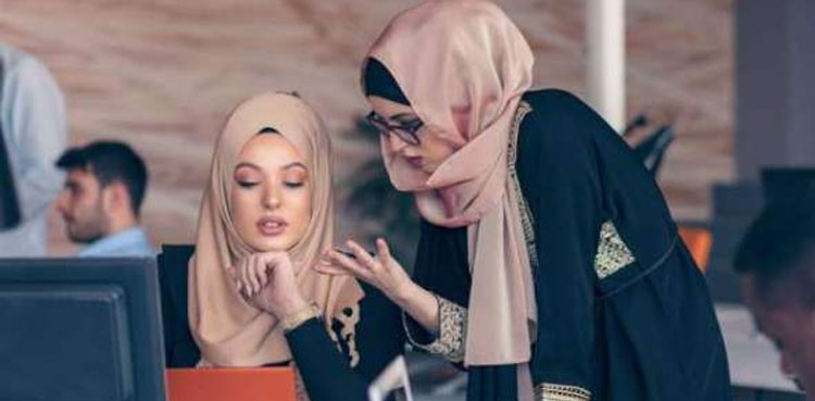 سعودی عرب میں خواتین مردوں پر سبقت لے گئیں