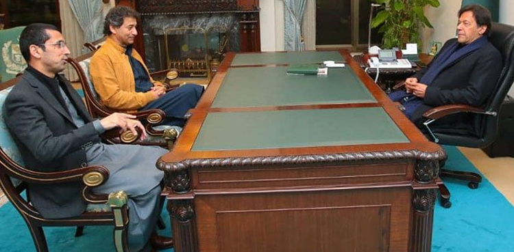 وزیراعظم سےعاطف خان اور شہرام ترکئی کی ملاقات