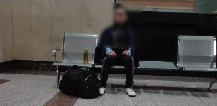لاہور ایئرپورٹ پر ناک سے خون بہنے والا چینی مسافر کرونا وائرس کا شکار تھا؟
