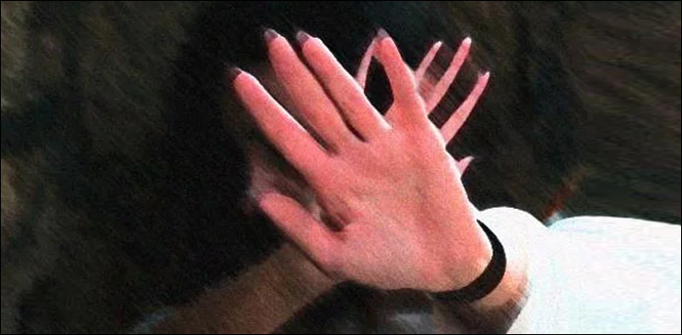 بلیک مل کرکے خاتون سے ملزم کی 2 ماہ تک زیادتی، مقدمہ درج