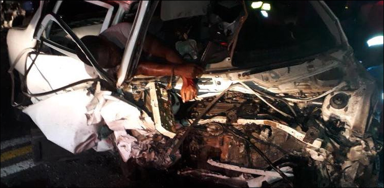 عمرہ ادائیگی سے واپسی پر خوف ناک حادثہ، 5 افراد جاں بحق