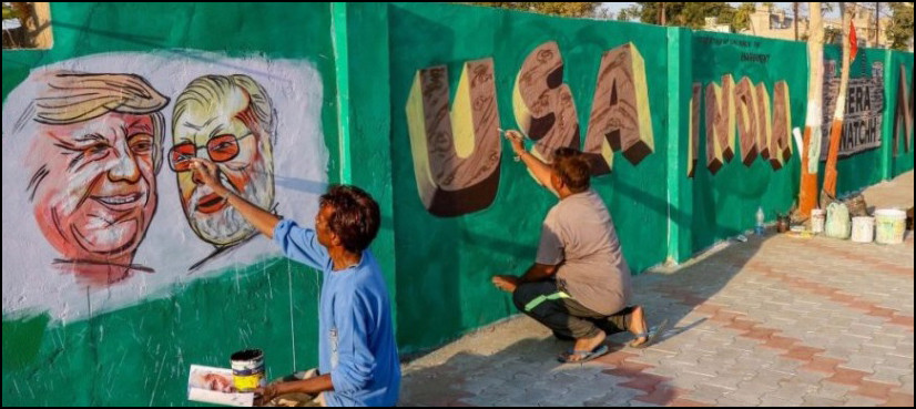 ٹرمپ کا دورہ بھارت : کچی بستی کے مکینوں کو گھر خالی کرنے کے نوٹس جاری