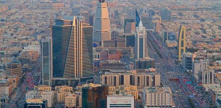 سعودی عرب میں دو غیرملکی خواتین پر پابندی کیوں لگی؟