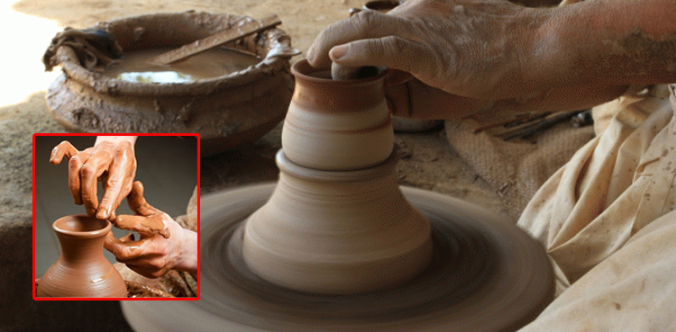 گھومتے چاک پر نکھرتی ہوئی مٹی کی کہانی