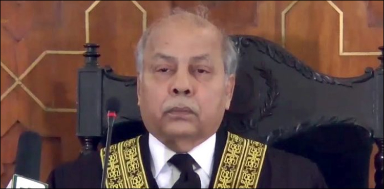 پاکستان میں ادویہ سازوں کا بہت  بڑا مافیا ہے، ڈریپ کہتی ہے مٹھی گرم کرو تو کام ہوجائے گا، چیف جسٹس