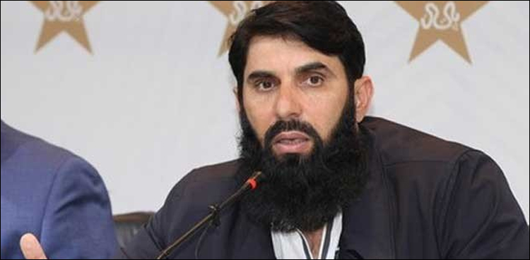 کوچنگ پر توجہ دینا چاہتا ہوں، کسی سے سے کوئی اختلاف نہیں، مصباح الحق