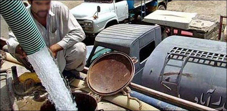 پانی کی غیر قانونی فروخت کے خلاف کراچی واٹربورڈ کا آپریشن