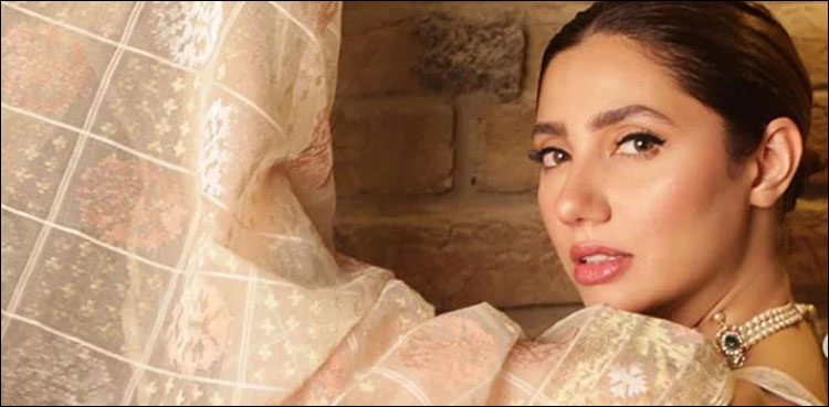 ماہرہ خان نے عورت مارچ میں لگنے والے نعروں کے بارے میں کیا کہا؟