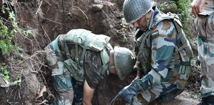 مقبوضہ کشمیر میں بھارتی فوجی افسر کی بھیانک موت