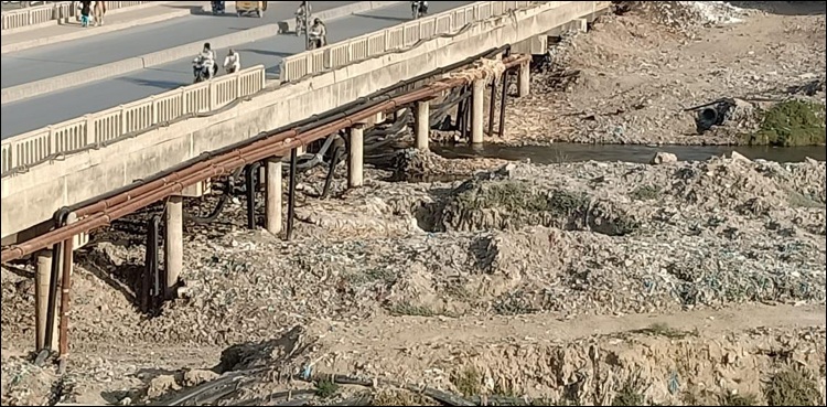 لاک ڈاؤن کے باعث کراچی میں پانی کی قلت کی حقیقت سے پردہ ہٹ گیا