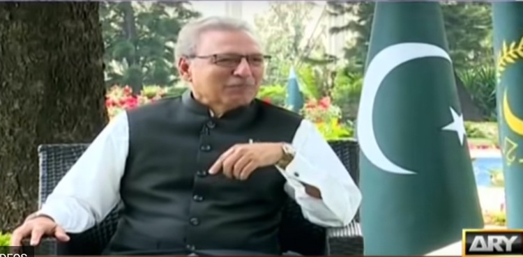 حکومت کو کوئی خطرہ نہیں ہے: صدرِ مملکت