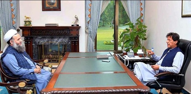 وزیر اعظم عمران خان سے وفاقی وزیر مذہبی امور نور الحق قادری کی ملاقات