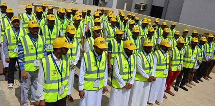 سعودی عرب: 1 لاکھ سے زائد رضا کاروں نے حکومت کو اپنی خدمات پیش کردیں