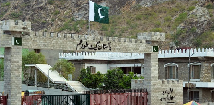 پاکستانیوں کی وطن واپسی ، طور خم اور چمن بارڈر کو ہفتے میں 2 بار کھولنے کا فیصلہ