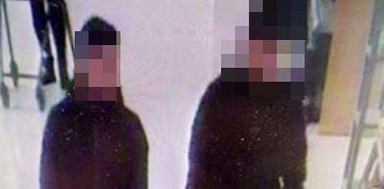 کھانے پینے کی چیزوں پر تھوک لگانے والے 2 افراد گرفتار
