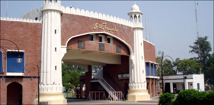 کورونا لاک ڈاؤن ، بھارت میں پھنسے 179 پاکستانی کل وطن واپس پہنچیں گے