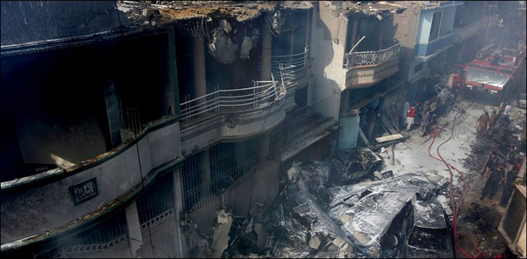 طیارہ حادثہ، ڈی این اے اجزاء کے نتائج 21 دن میں آجائیں گے، وزیر صحت سندھ