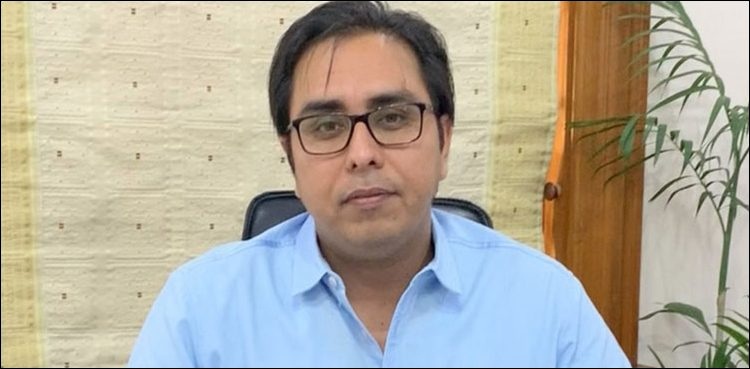 عمران خان غریب کے حق کے لیے ڈٹ گئے اور آج دنیا تعریف کر رہی ہے: ڈاکٹر شہباز گل