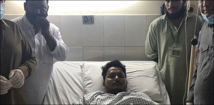 پی آئی اے کا طیارہ کیسے تباہ ہوا؟ معجزانہ طور پر زندہ بچ جانے والے مسافر نے آنکھوں دیکھا حال بتادیا