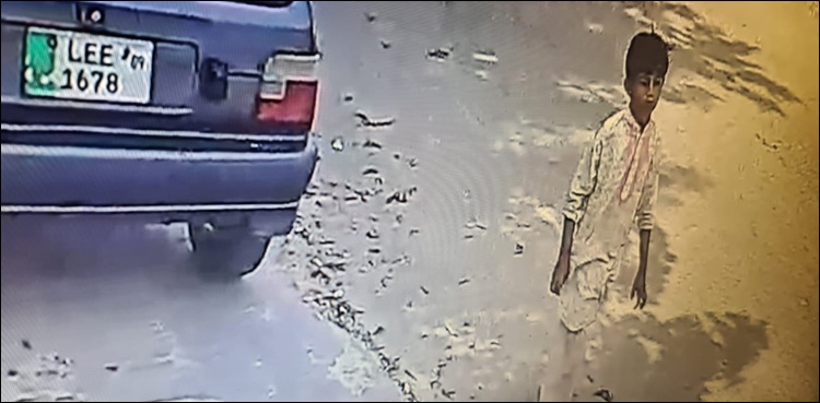 کار چلانے کے شوق میں بڑی واردات، بچے نے پولیس کی دوڑیں لگوا دیں