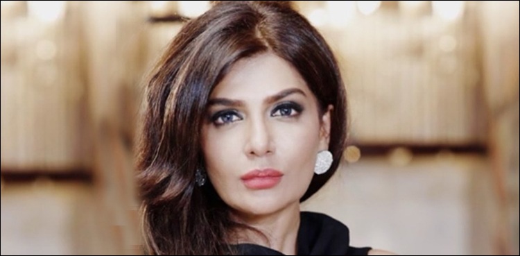 عفت عمر کا پی ٹی آئی کی سپورٹر ہونے کا انکشاف