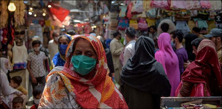 ‘لاہور کورونا کیسز کا گڑھ بن رہا ہے’