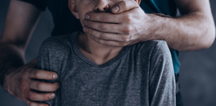 اپنے بیٹے کو بچاسکو تو بچا لو، اغوا کاروں کی والدین کو دھمکی