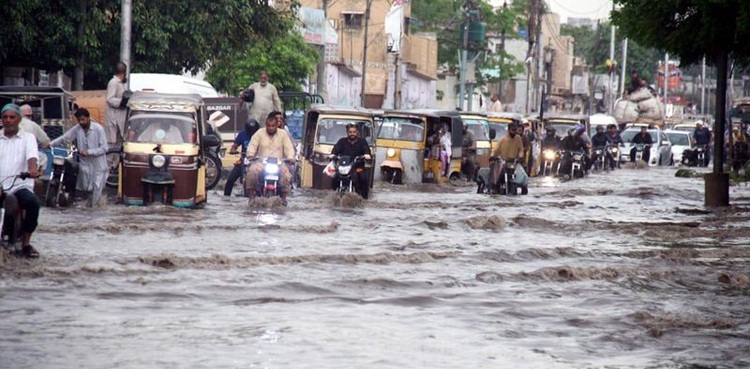 کراچی میں آج کرنٹ لگنے سے 6 افراد چل بسے