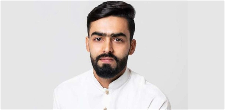 پاکستانی ترکھان سعودی عرب میں فیشن ماڈل بن گیا