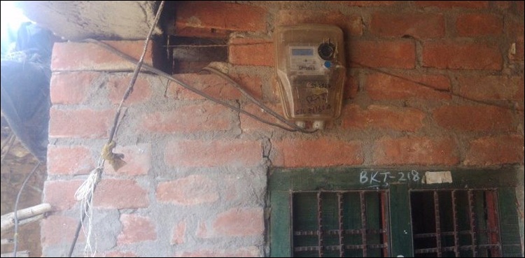 بھارت: بجلی میٹر بدلنے کے نام پر بینک اکاؤنٹ کا صفایا کرنے والے گروہ کا پردہ فاش