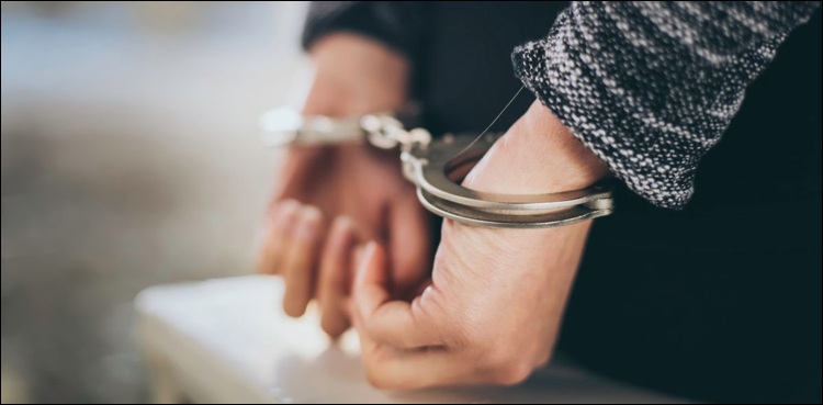 کتے کے کاٹے کے علاج کے لیے اسپتال لایا جانے والا زیادتی کا ملزم فرار