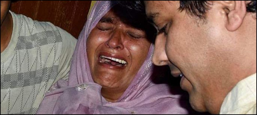 ہندو انتہا پسندوں کے ہاتھوں قتل ہونے والے حافظ جنید کی والدہ تین سال سے انصاف کی منتظر