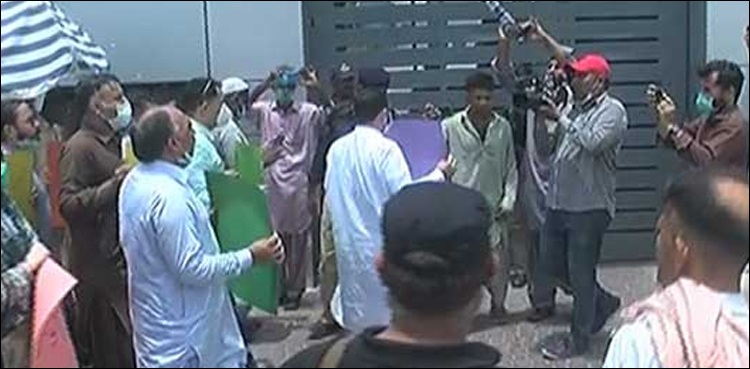 وزیراعظم نے کے الیکٹرک کیخلاف تحریک انصاف کے احتجاج پر نوٹس لے لیا