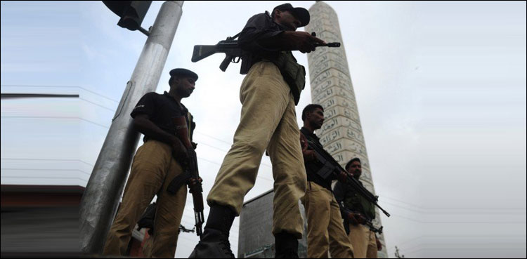 دہشت گردوں نے کراچی پولیس کے افسران وجوانوں کونشانہ بنانا شروع کردیا
