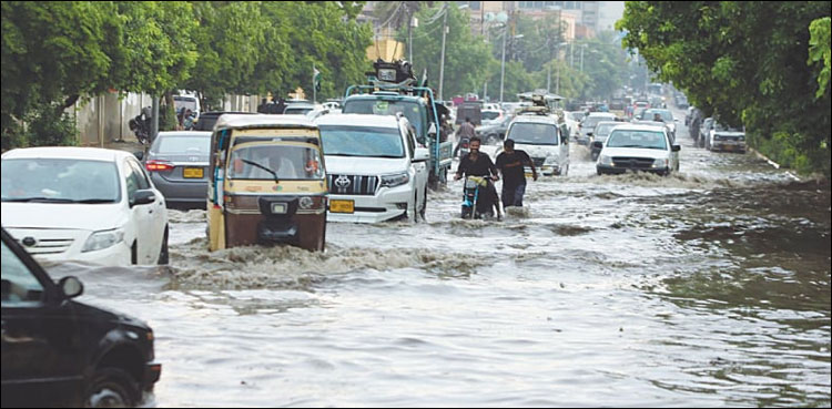 کراچی والے تیار ہوجائیں! اتوار کی رات موسلادھار بارش، اربن فلڈ کا خطرہ