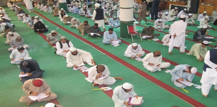 وفاق المدارس کے تحت ملک میں امتحانات کا آغاز کب ہوگا؟