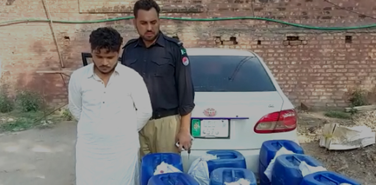 لاہور: محکمہ ایکسائز کی کارروائی، 5 سو لیٹر شراب برآمد