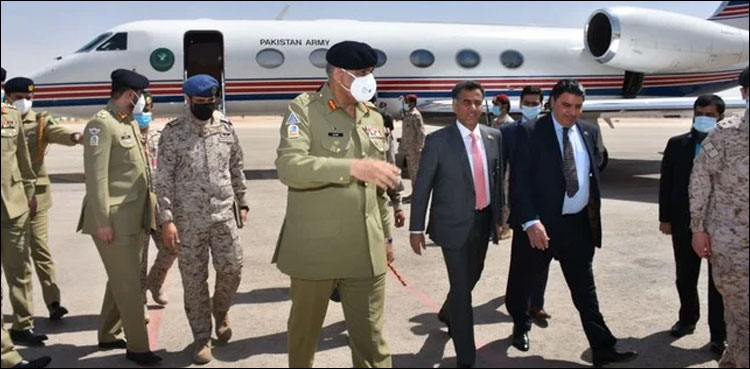 آرمی چیف جنرل قمر جاوید باجوہ سعودی عرب پہنچ گئے